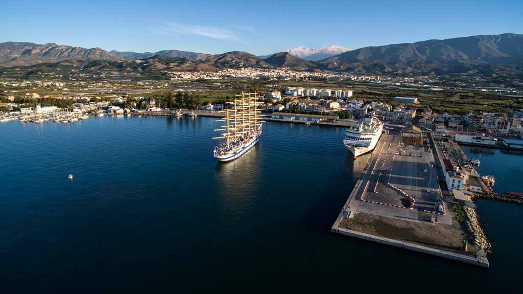 Costa Tropical port and mountains